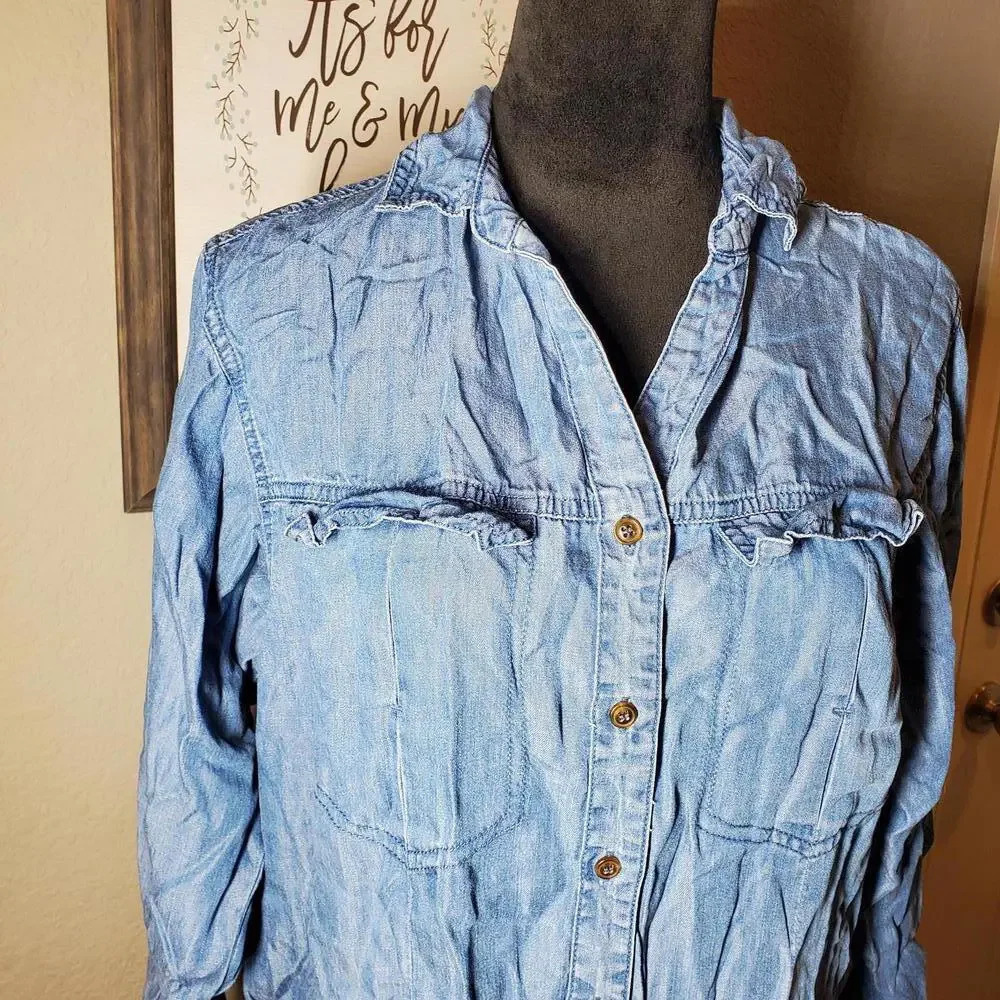 Hester & Orchard Women’s Medium Blue Tencel Buttondown Blouse - Picture 8 of 13